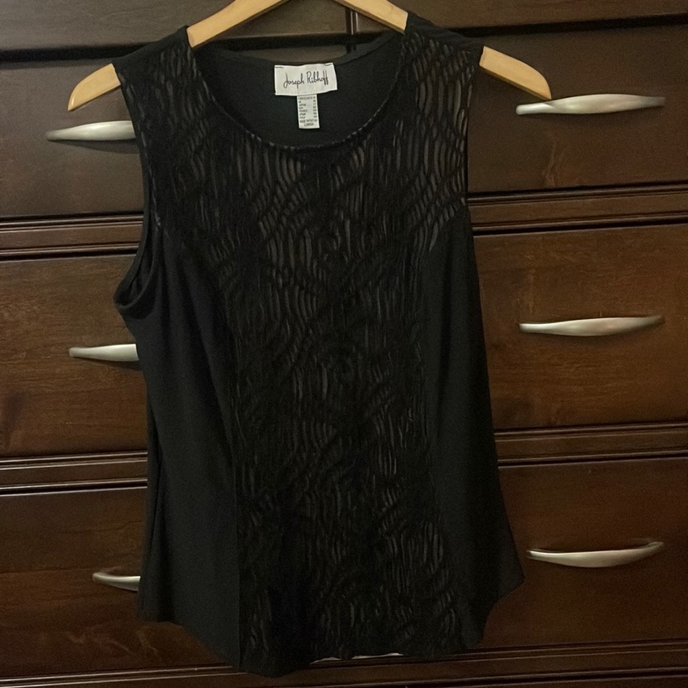 Joseph Ribicoff. Lacey shell. Size 14